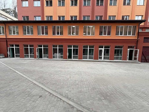 image01.jpg