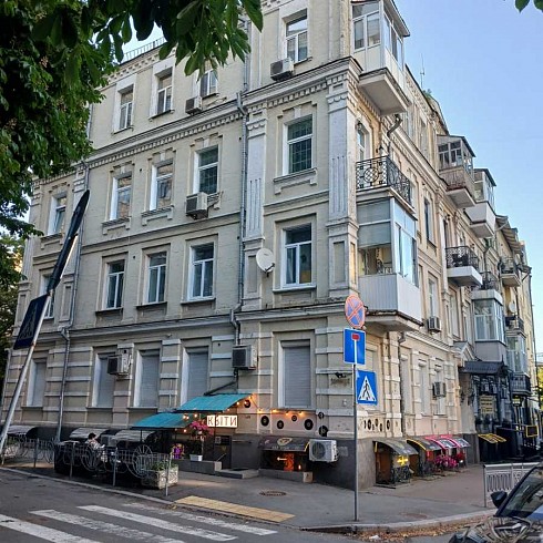 image01.jpg