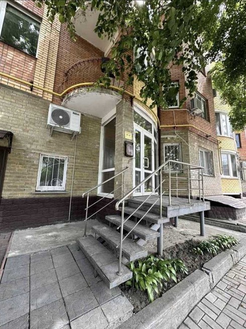 image01.jpg