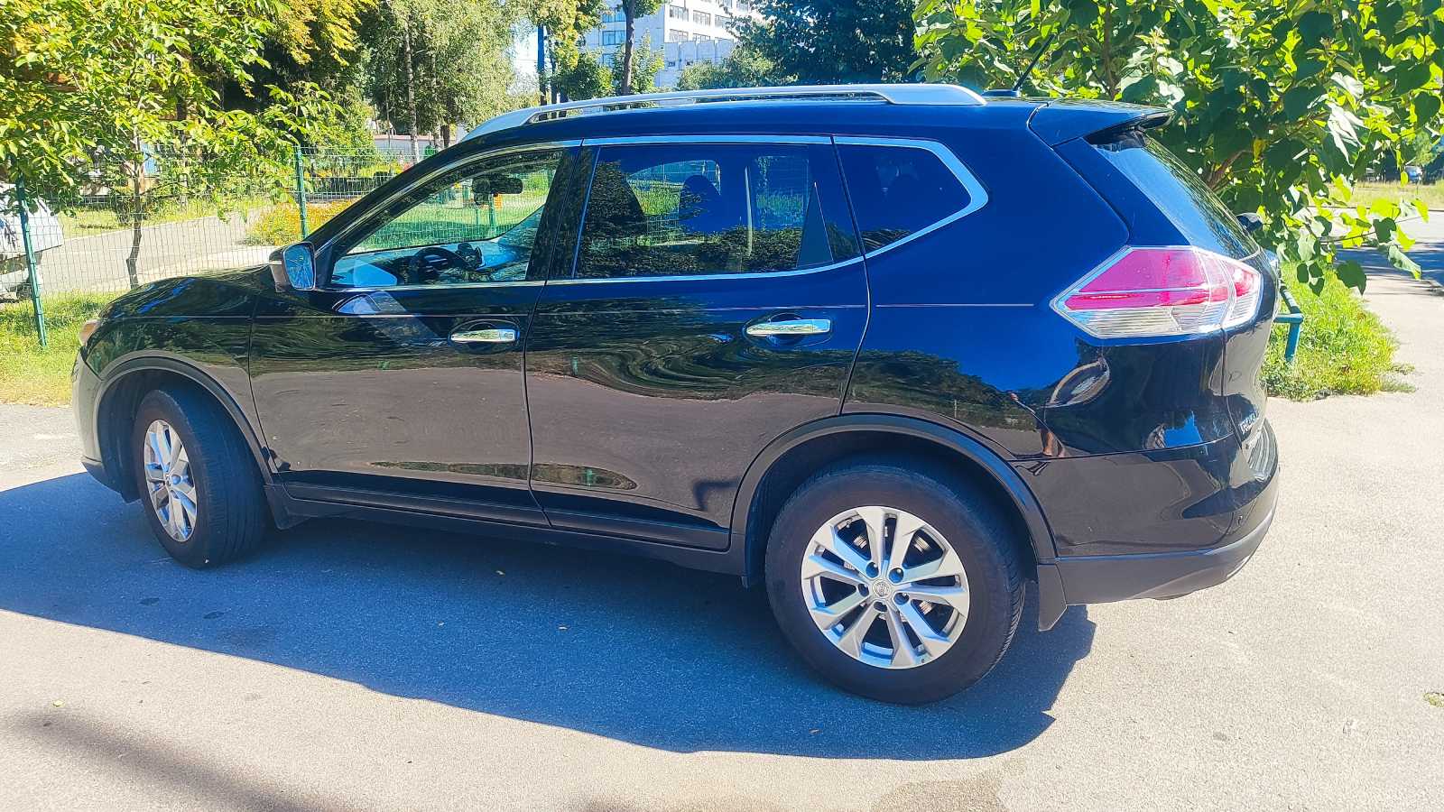  ,  - Nissan,  - Rogue