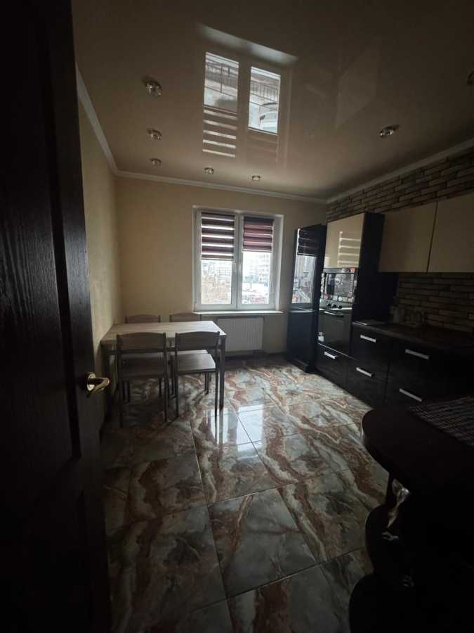 ���� 3-������� ��������, �������� ���., ����, ��������� �-�, ��������� ������ ��.