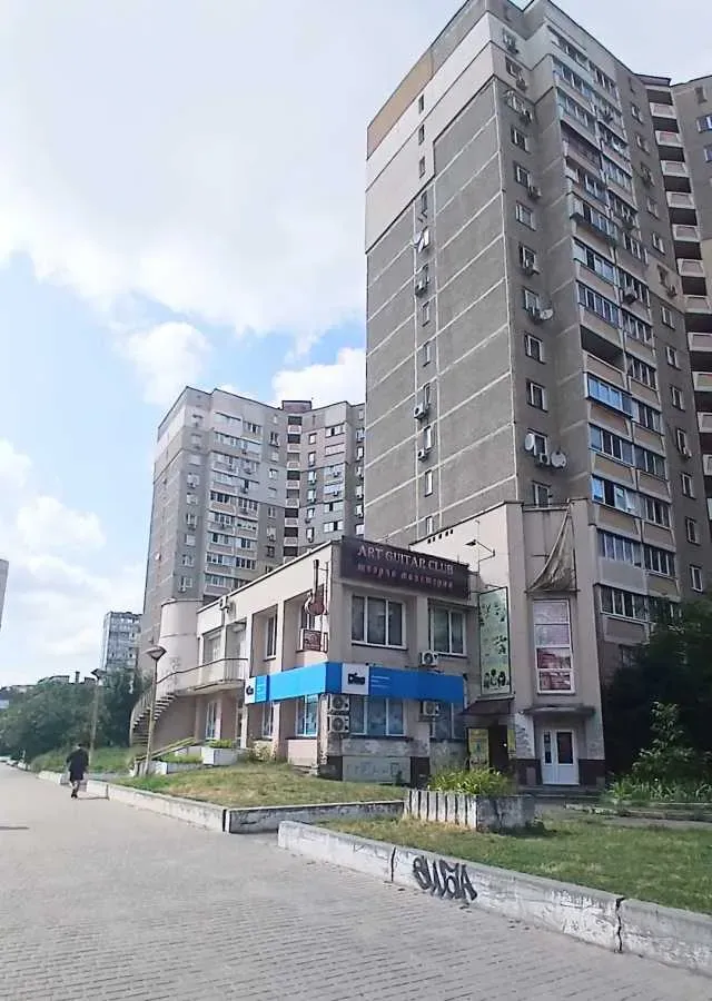 Продам магазин, Киевская обл., Киев, Подольский р-н, Василя Порика просп.