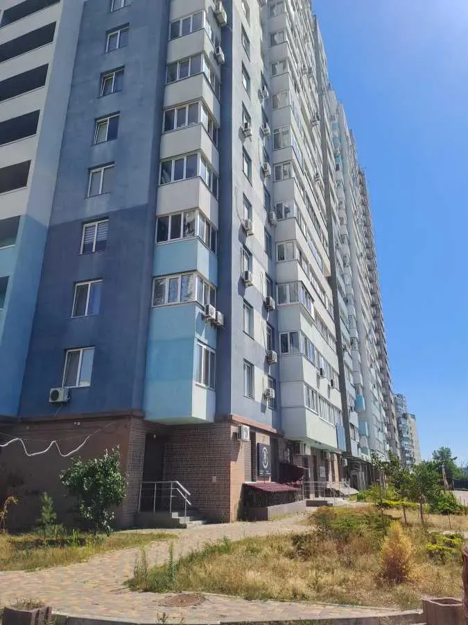 Продам 1-кімнатну квартиру, Киевская обл., Киев, Деснянский р-н, Теодора Драйзера вул.