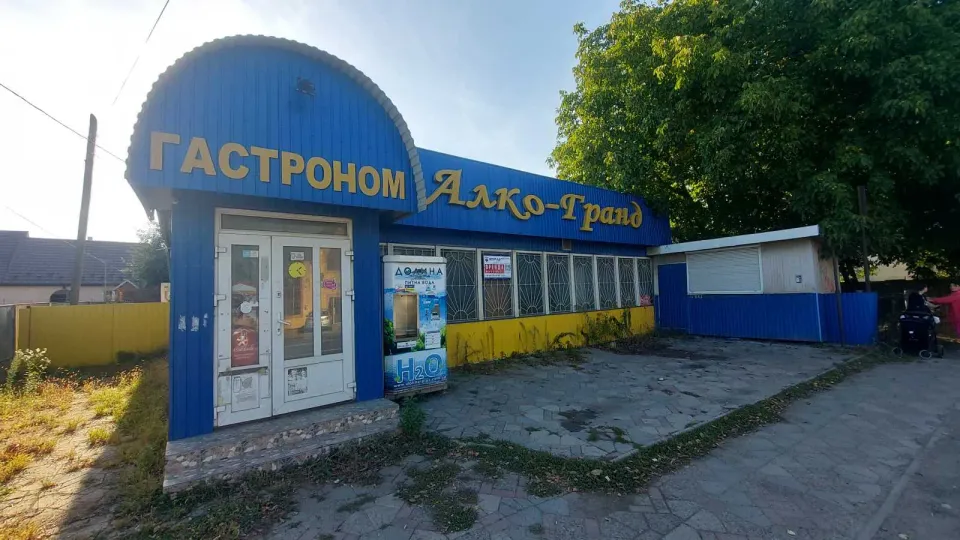 Сдам торгову площу, Черновицкая обл., Глыбокский, Коровия, Головна