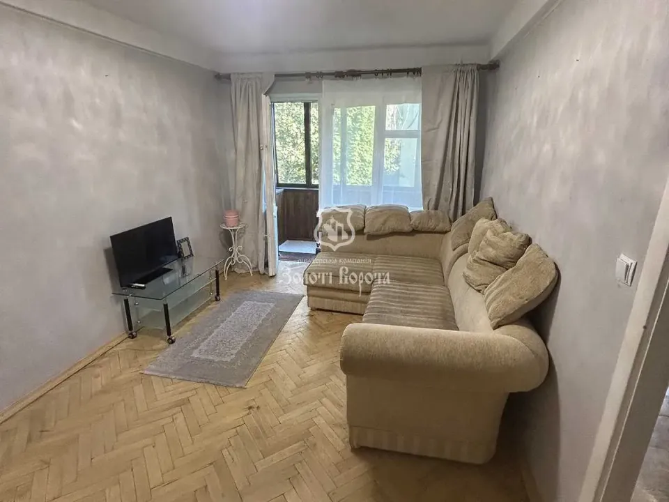 Продам 1-кімнатну квартиру, Киевская обл., Киев, Деснянский р-н, Братиславська вул.