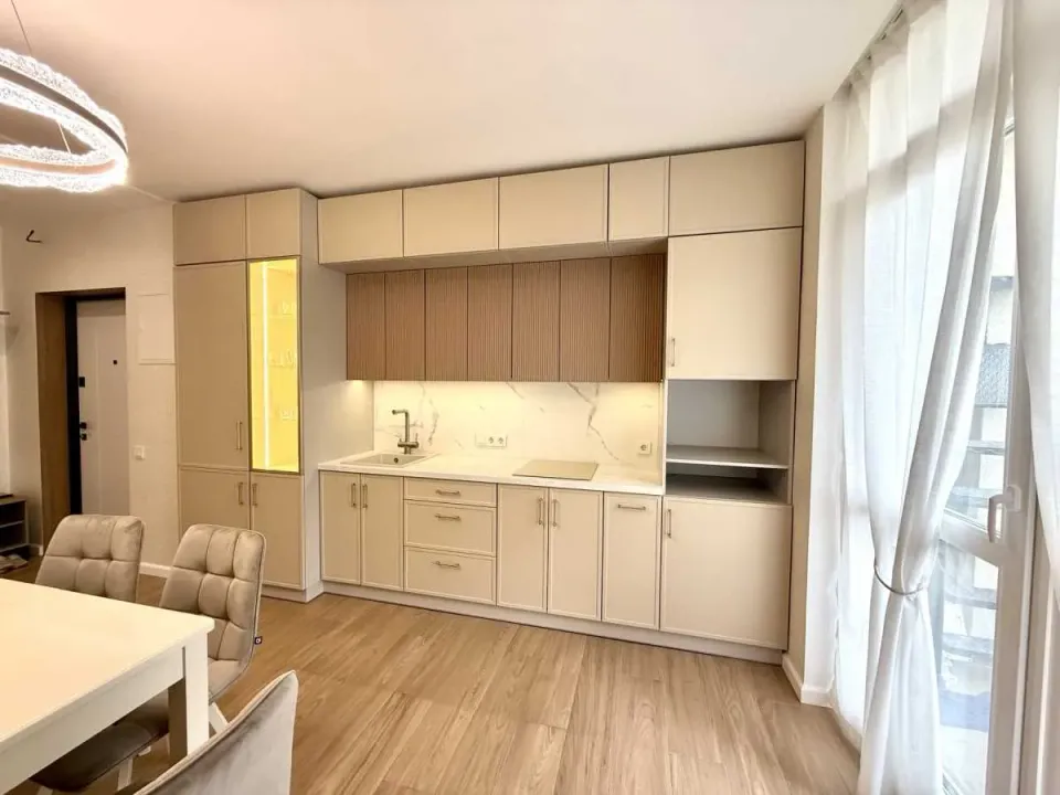 Продам 2-кімнатну квартиру, Киевская обл., Броварский, Бровары, Чорновола