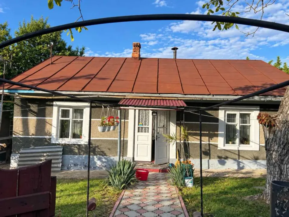 Продам дом, Черновицкая обл., Черновцы, Первомайский р-н, Заставнянська