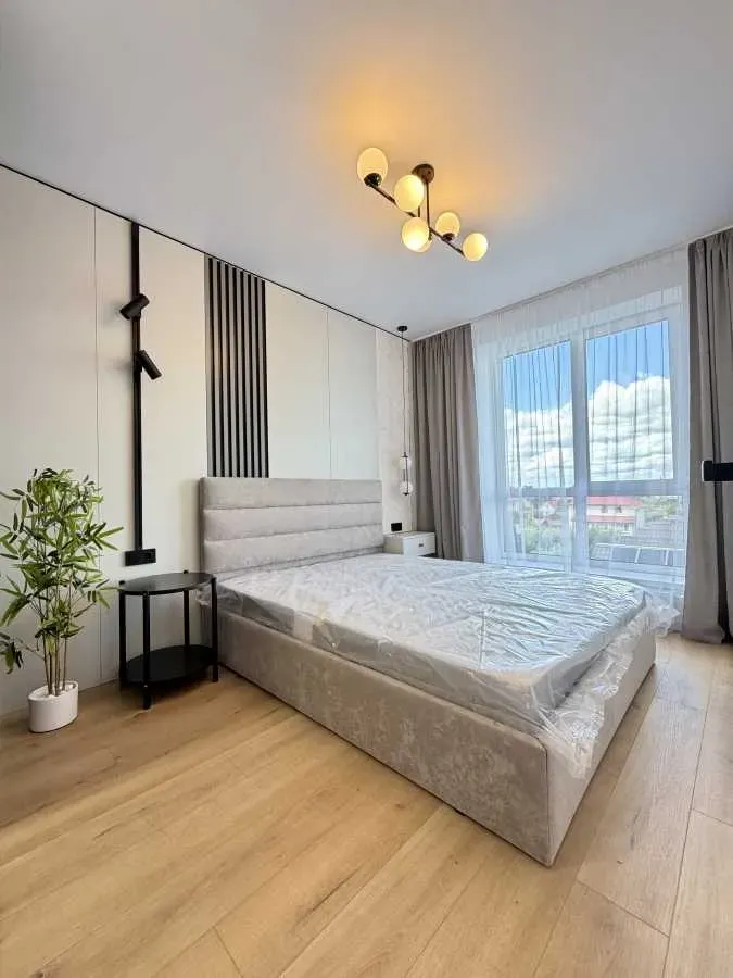 Продам 1-кімнатну квартиру, Киевская обл., Киево-Святошинский, Гатное, Інститутська