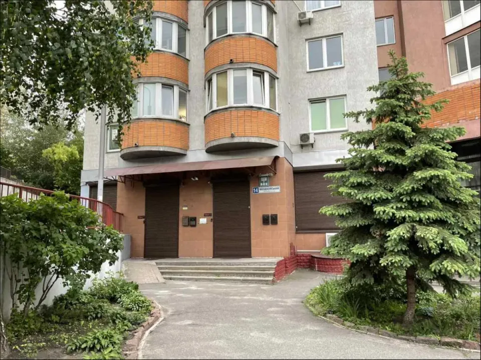 Продам офіс, Киевская обл., Киев, Голосеевский р-н, Феодосийский пер.