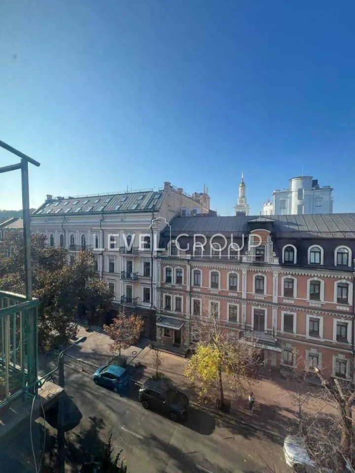 Продам 2-кімнатну квартиру, Киевская обл., Киев, Подольский р-н, Борисоглібська вул.