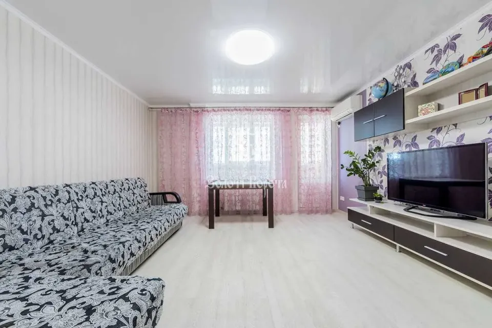 Продам 3-кімнатну квартиру, Киевская обл., Броварский, Бровары, Ярослава Мудрого