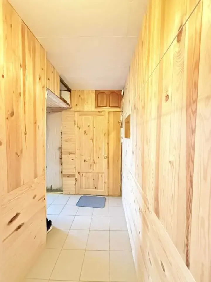 Продам 3-кімнатну квартиру, Киевская обл., Киев, Днепровский р-н, Новаторів вул.
