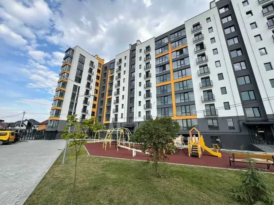 Продам 3-кімнатну квартиру, Ивано-Франковская обл., Ивано-Франковск, Волчинец, Бугая