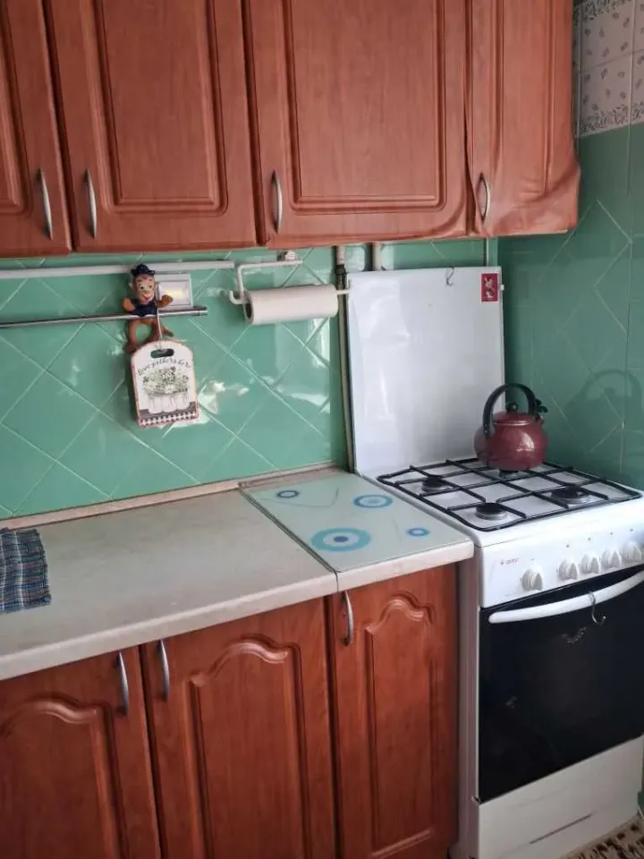 Продам 2-кімнатну квартиру, Киевская обл., Киев, Соломенский р-н, Дністровська вул.