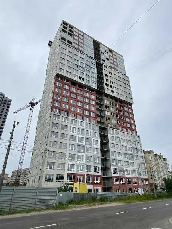 Продам 1-кімнатну квартиру, Киевская обл., Броварский, Бровары, Олімпійська