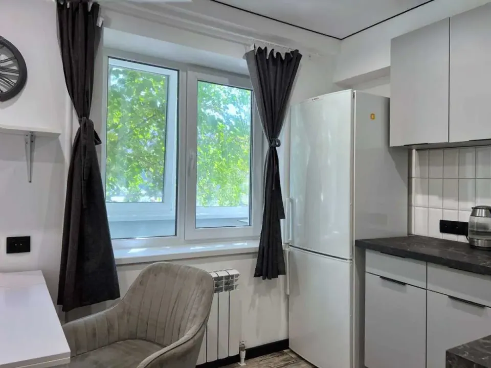 Продам 1-кімнатну квартиру, Киевская обл., Киев, Оболонский р-н, Оболонський просп.